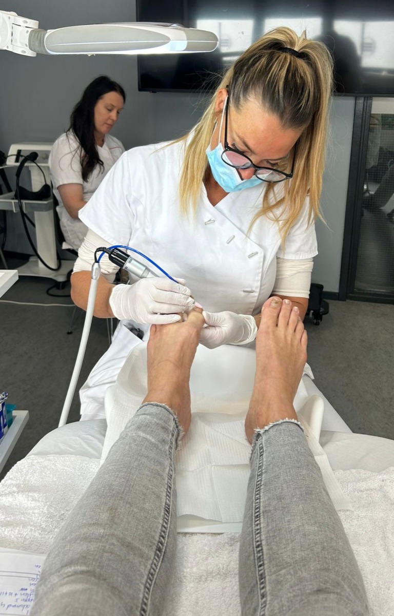 Live website van FootFix by Pris